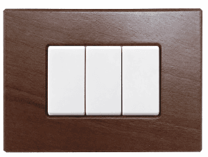 Placca CAL compatibile BTicino Matix in legno noce con tre comandi bianchi